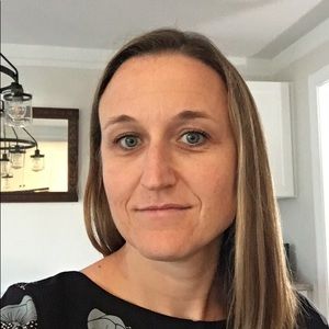 Meet your Posher, Stacy